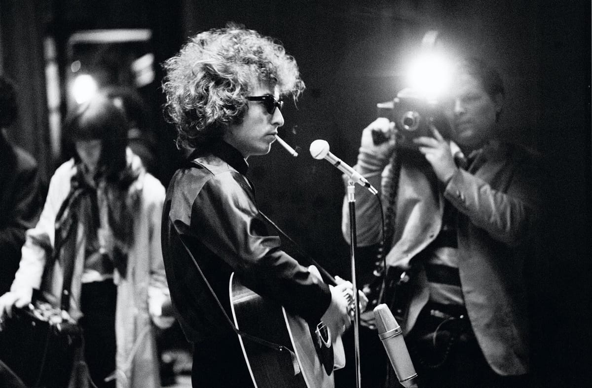 What is Bob Dylan's real name?